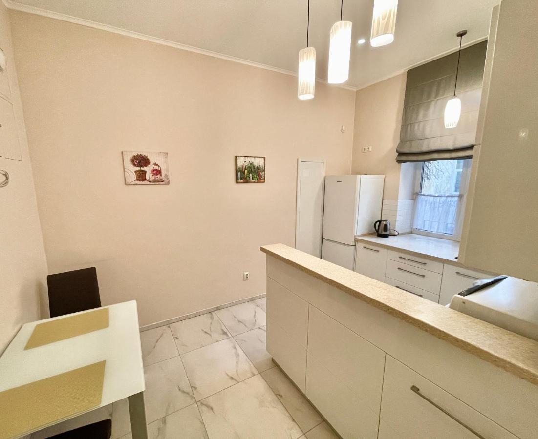 Apartments On Sholom Aleikhema Львів Екстер'єр фото